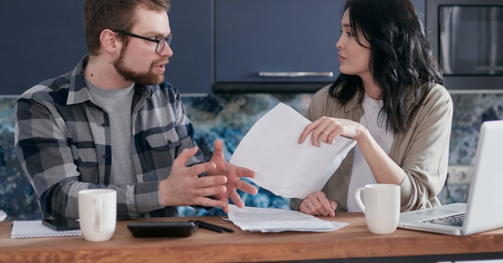 Ihmissuhteet - Parisuhteen Pelastusopas: Konfliktin ehkäisy parisuhteissa ja onnen avaimet